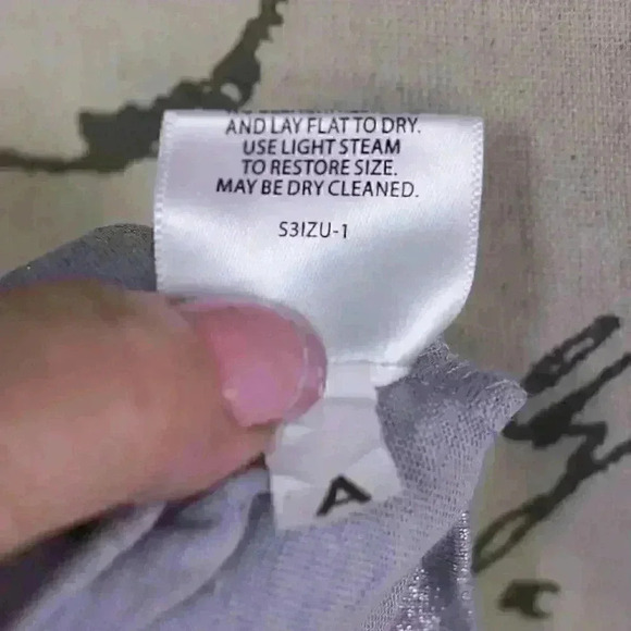 Eileen Fisher Size S 100% Linen silver metallic short sleeve jersey knit top - Picture 13 of 13